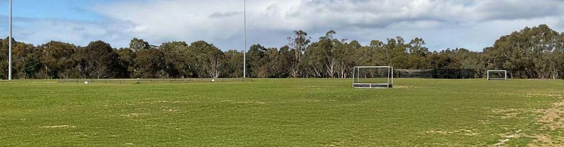 Lloyd-reserve-banner